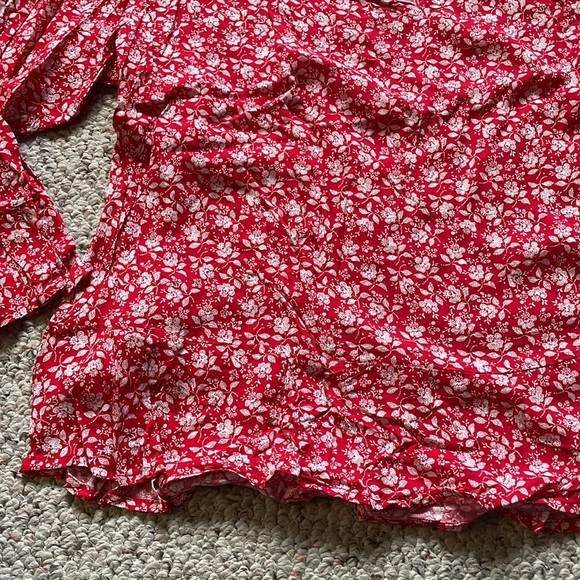 Top - Picture 2 of 4